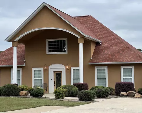 912 Ebenezer Rd, Amity, AR 71921