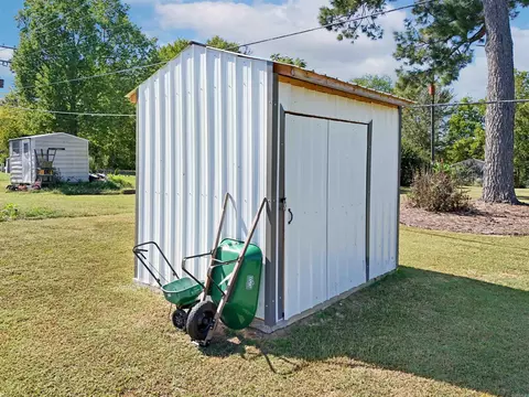 176 W James Rd, Clinton, AR 72031 photo 4