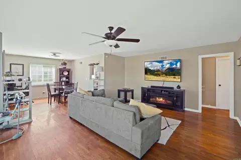 176 W James Rd, Clinton, AR 72031 photo 5