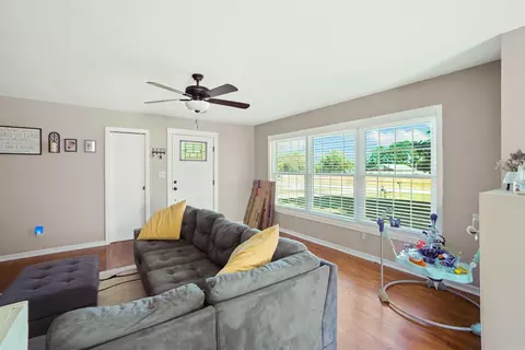 176 W James Rd, Clinton, AR 72031 photo 6