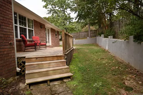 Exterior - 1101 Redbud Dr, Mena, AR 71953 photo 7 of 12