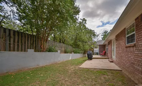 Exterior - 1101 Redbud Dr, Mena, AR 71953 photo 4 of 12