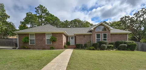 Exterior - 1101 Redbud Dr, Mena, AR 71953 photo 1 of 12
