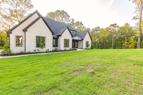 Exterior - 6047 Charley Pl, Benton, AR 72019 photo 1 of 9