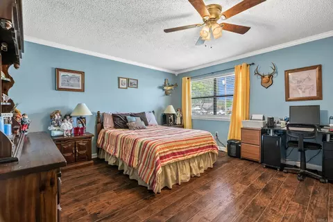 Bedroom - 13402 Old River Dr, Scott, AR 72142 photo 4 of 5