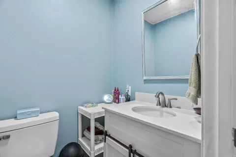 Bath - 13402 Old River Dr, Scott, AR 72142 photo 3 of 4