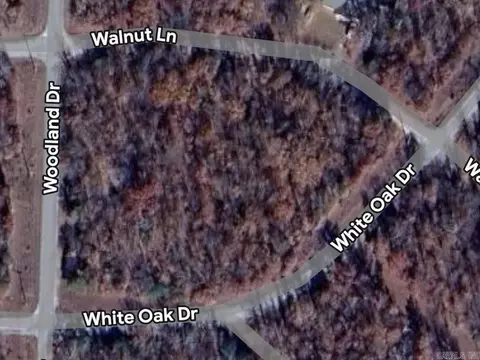 709 Walnut Ln, Horseshoe Bend, AR 72512
