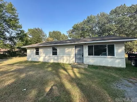 315 Thomas Cir, Lonoke, AR 72086