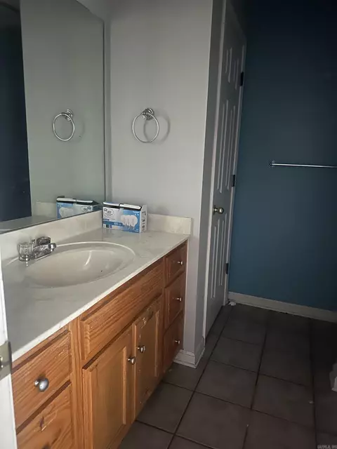 Bath - 162 Jamie Ln, Beebe, AR 72012 photo 1 of 1