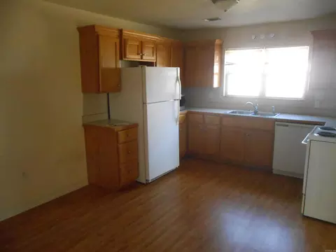 Kitchen - 136 Third St, Clinton, AR 72031 photo 1 of 2