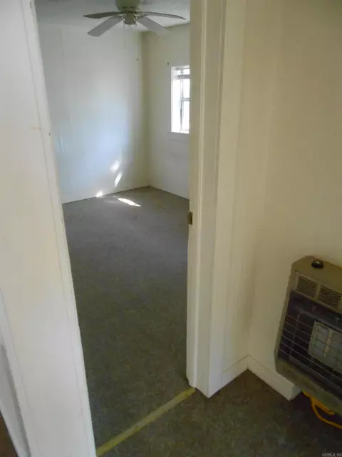 Bedroom - 136 Third St, Clinton, AR 72031 photo 4 of 4