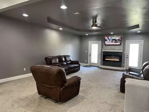Living - 4207 Mayberry, Pine Bluff, AR 71603 photo 1 of 2
