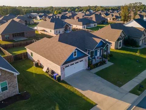View/Area - 1875 Josh, Conway, AR 72034 photo 2 of 7