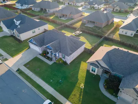 View/Area - 1875 Josh, Conway, AR 72034 photo 6 of 7