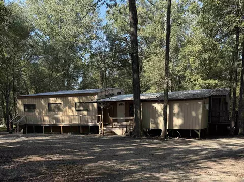 70 Green Head Ln, Altheimer, AR 72004