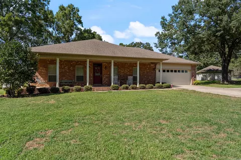 Exterior - 3001 Westview Ln, Cabot, AR 72023 photo 5 of 8