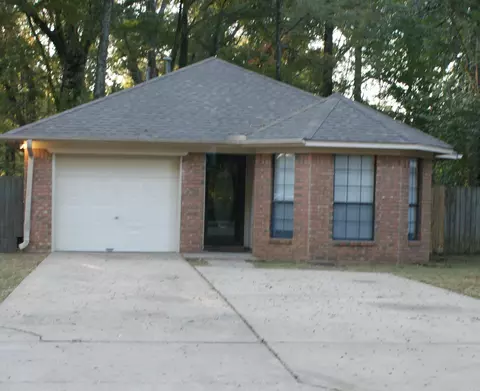 521 Fifth Ave, Conway, AR 72032 photo 1