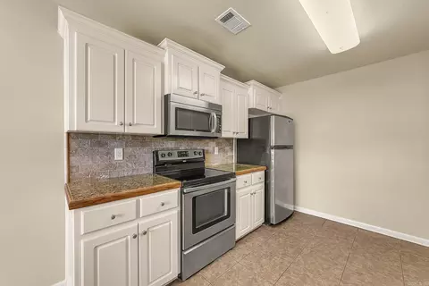Kitchen - 19 Trinity, Cabot, AR 72023 photo 5 of 8