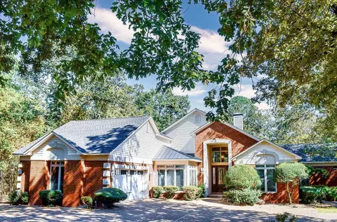 53 Loyola Dr, Hot Springs Village, AR 71909