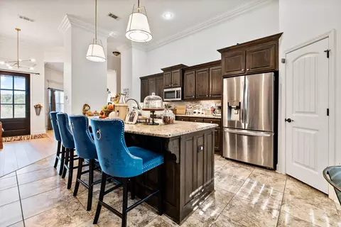 Kitchen - 14800 Congo Ferndale Rd, Alexander, AR 72002 photo 2 of 5