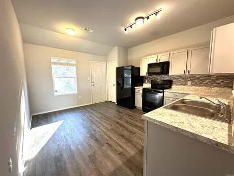 Kitchen - 14 Spring Rdg, Conway, AR 72032 photo 1 of 3