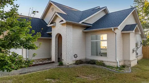 2815 Eagle Run, Benton, AR 72015 photo 2