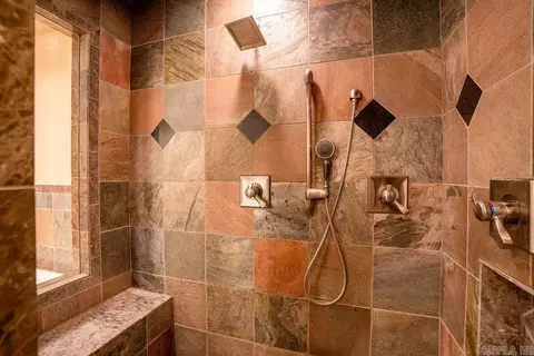 Bath - 75 E Bluff Dr, Quitman, AR 72131 photo 6 of 6