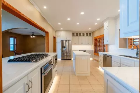 Kitchen - 75 E Bluff Dr, Quitman, AR 72131 photo 3 of 6