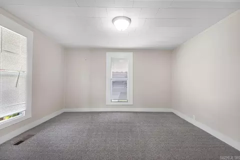 Bedroom - 712 S Border St, Benton, AR 72015 photo 1 of 5
