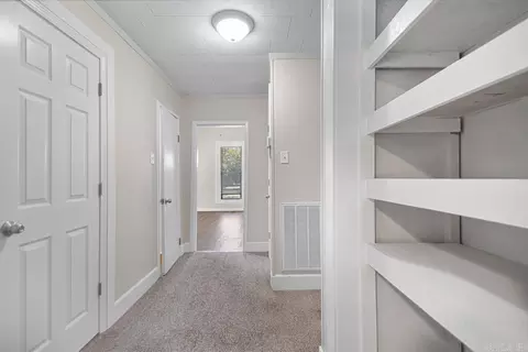 Entry Way - 712 S Border St, Benton, AR 72015 photo 1 of 1