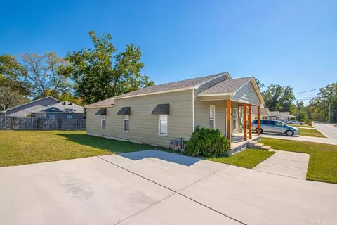 Exterior - 712 S Border St, Benton, AR 72015 photo 5 of 5