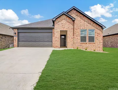 505 Cain Trl, Maumelle, AR 72113