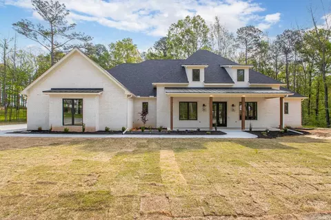 7024 Hannah Ln, Benton, AR 72019