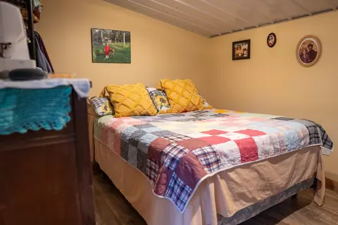 Bedroom - 661 Cricket Pass Rd, Camp, AR 72520 photo 2 of 6