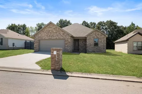 320 Stella, Bono, AR 72416 photo 1