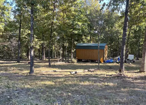 917 Foxfield Rd, Mammoth Spring, AR 72554