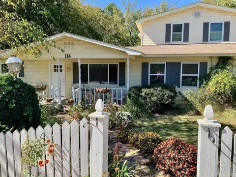 114 Hildreth Rd, Hot Springs, AR 71913