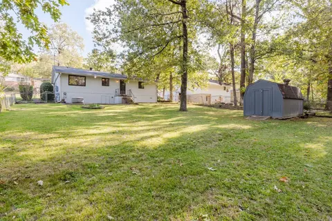 Exterior - 1100 Watson Place St, Benton, AR 72015 photo 6 of 9
