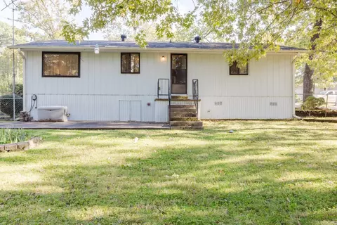 Exterior - 1100 Watson Place St, Benton, AR 72015 photo 4 of 9