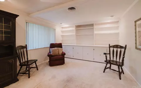 Living - 1100 Watson Place St, Benton, AR 72015 photo 5 of 6