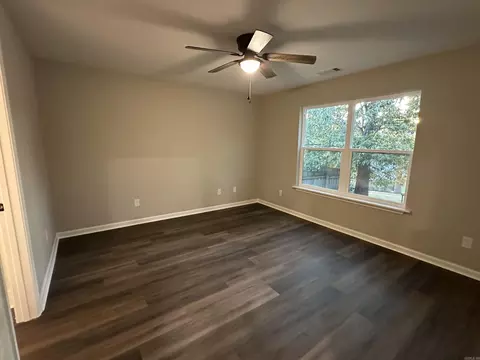 Bedroom - 921 Athens Ln, Benton, AR 72015 photo 1 of 6