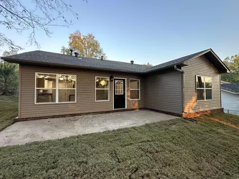 Exterior - 921 Athens Ln, Benton, AR 72015 photo 3 of 6