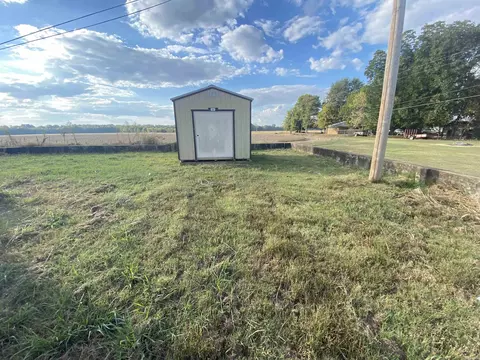 Exterior - 13898 E 18 Hwy, Newport, AR 72112 photo 6 of 6