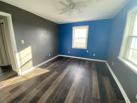 Bedroom - 13898 E 18 Hwy, Newport, AR 72112 photo 6 of 6