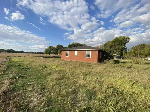 Exterior - 13898 E 18 Hwy, Newport, AR 72112 photo 5 of 6