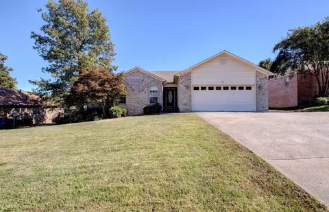 17 Clearwater, Cabot, AR 72023