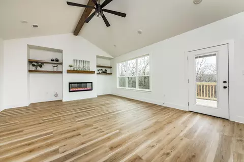 Living - 972 Augusta St, Cabot, AR 72023 photo 2 of 4