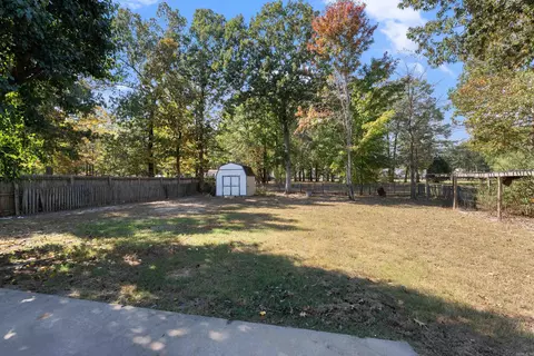 1814 Pleasant Pointe Cir, Bryant, AR 72022 photo 25