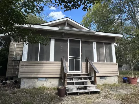 132 Eddy St, Hot Springs, AR 71901