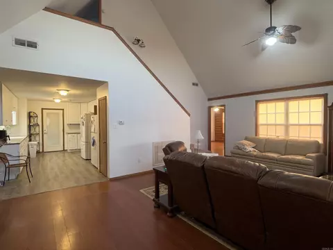 214 Noah Ln, El Paso, AR 72045 photo 7
